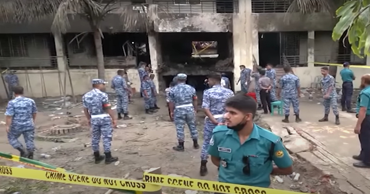 মাইলস্টোন স্কুল অ্যান্ড কলেজে নিরাপত্তা জোরদার, মূল ফটক তালাবদ্ধ